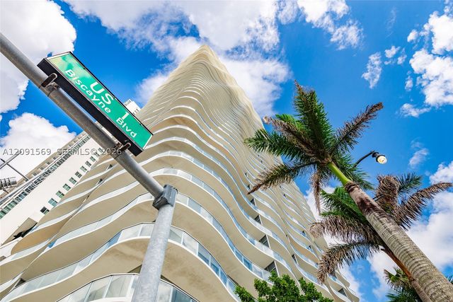1400 Biscayne Blvd 405, Miami, FL 33132