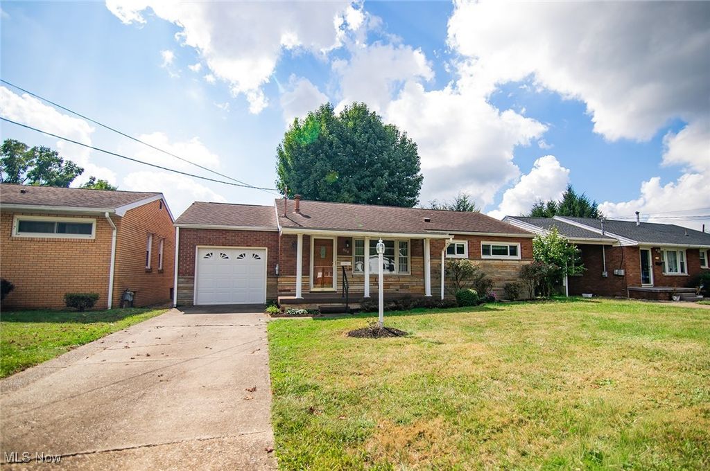 906 16th Street, Vienna, WV 26105