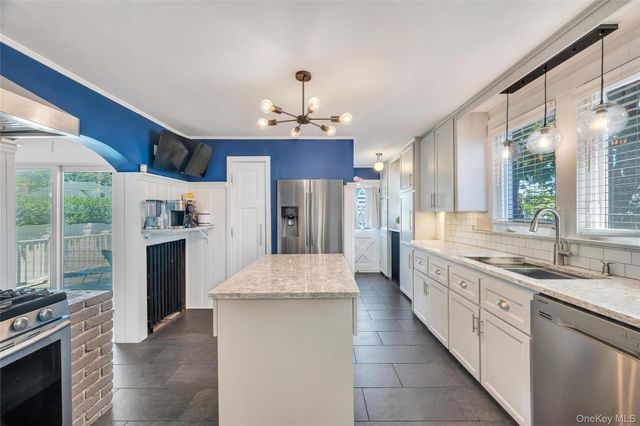 105 Maple Avenue, Patchogue, NY 11772