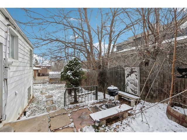3150 5th St, Boulder, CO 80304