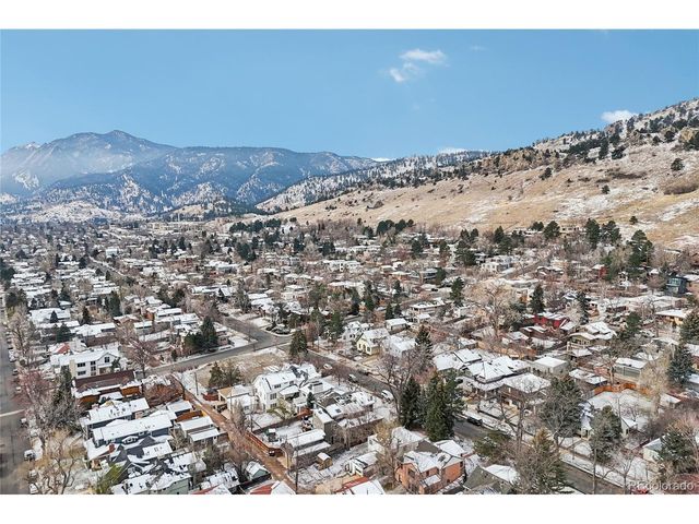 3150 5th St, Boulder, CO 80304