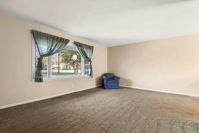 152 Haines Avenue, New Lenox, IL 60451
