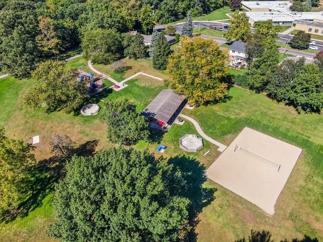 152 Haines Avenue, New Lenox, IL 60451