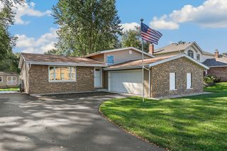 152 Haines Avenue, New Lenox, IL 60451