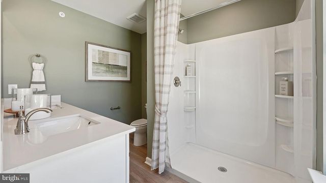 586 SWAMP CREEK RD, Bechtelsville, PA 19505