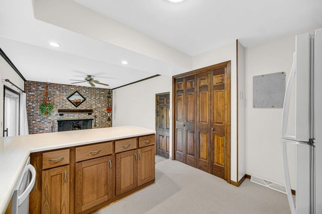 2633 N Stuyvesant Lane, La Porte, IN 46350