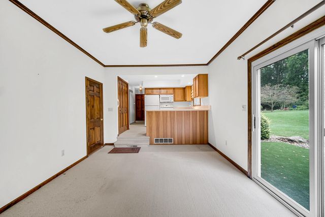 2633 N Stuyvesant Lane, La Porte, IN 46350