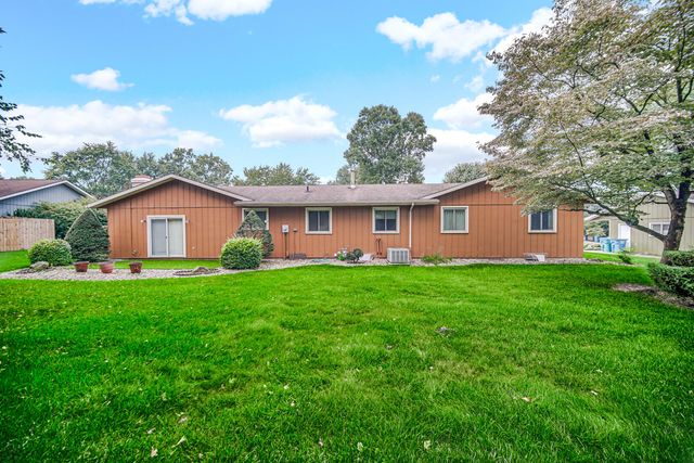 2633 N Stuyvesant Lane, La Porte, IN 46350