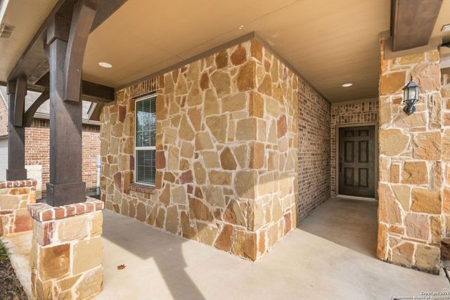 116 Aberdeen, Boerne, TX 78015