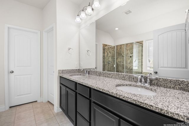 116 Aberdeen, Boerne, TX 78015