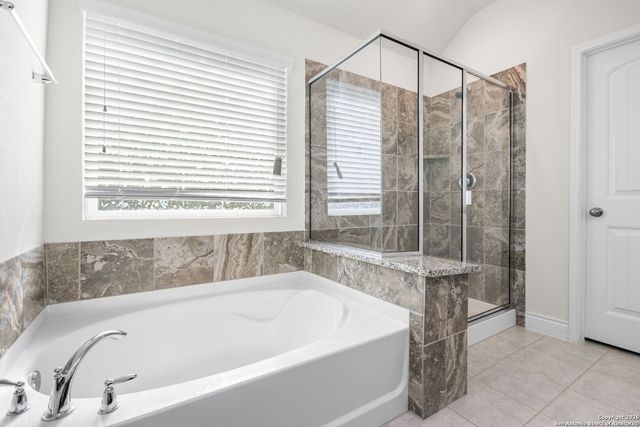 116 Aberdeen, Boerne, TX 78015