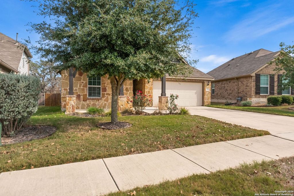 116 Aberdeen, Boerne, TX 78015