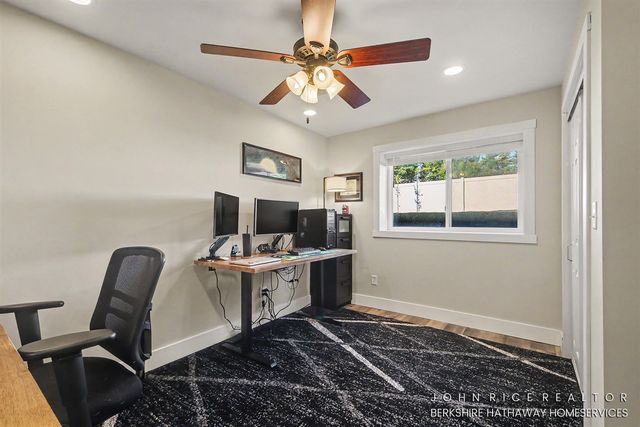6009 N Bear Den Trail, Muskegon, MI 49444