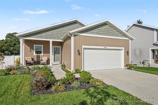 6009 N Bear Den Trail, Muskegon, MI 49444