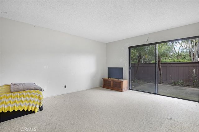 19544 Vasile Cir, Huntington Beach, CA 92646