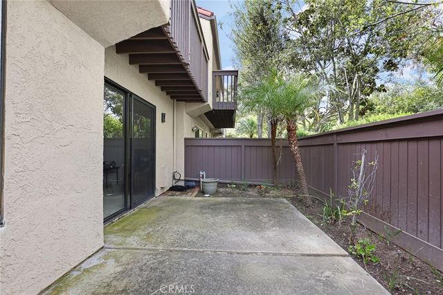 19544 Vasile Cir, Huntington Beach, CA 92646