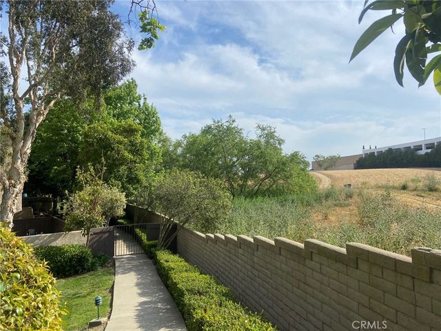 19544 Vasile Cir, Huntington Beach, CA 92646