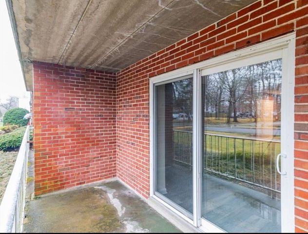 50 Webster St 104, Weymouth, MA 02190