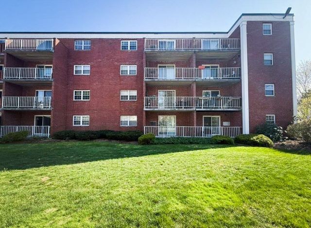 50 Webster St 104, Weymouth, MA 02190