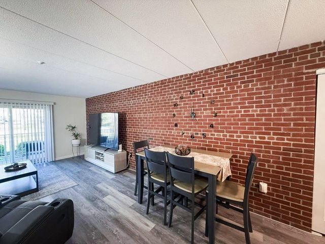 50 Webster St 104, Weymouth, MA 02190