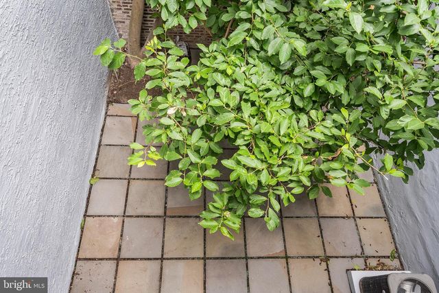 1932 PINE ST, Philadelphia, PA 19103