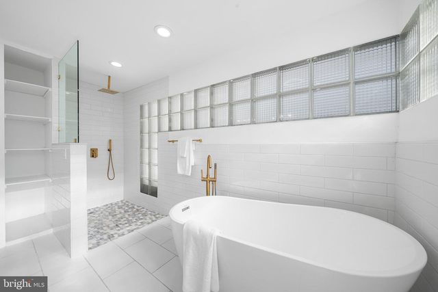 1932 PINE ST, Philadelphia, PA 19103