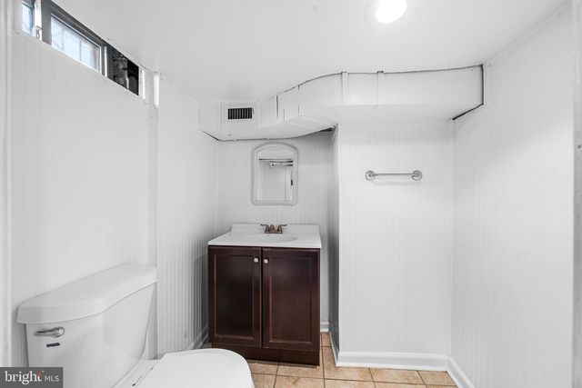 1932 PINE ST, Philadelphia, PA 19103