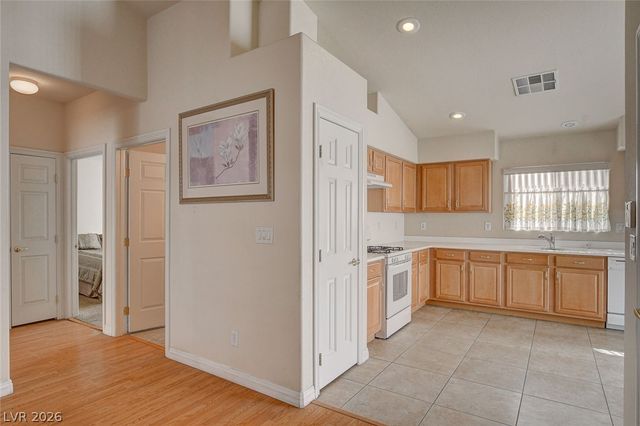 8575 Little Fox Street, Las Vegas, NV 89123