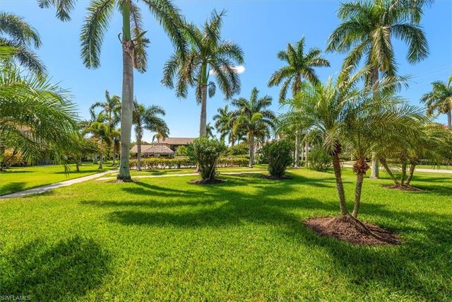811 Elkcam CIR D2, Marco Island, FL 34145