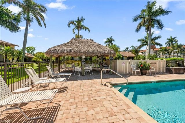 811 Elkcam CIR D2, Marco Island, FL 34145