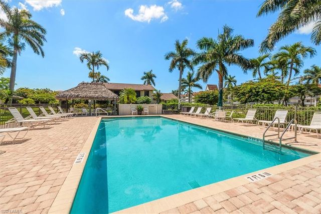 811 Elkcam CIR D2, Marco Island, FL 34145