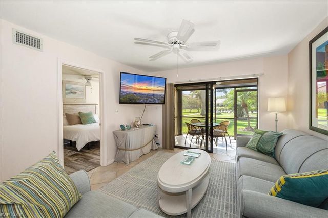 811 Elkcam CIR D2, Marco Island, FL 34145