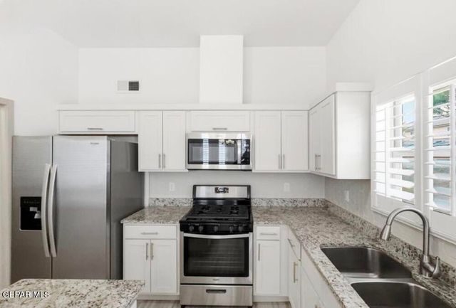 613 CEDARWOOD Drive, El Paso, TX 79928