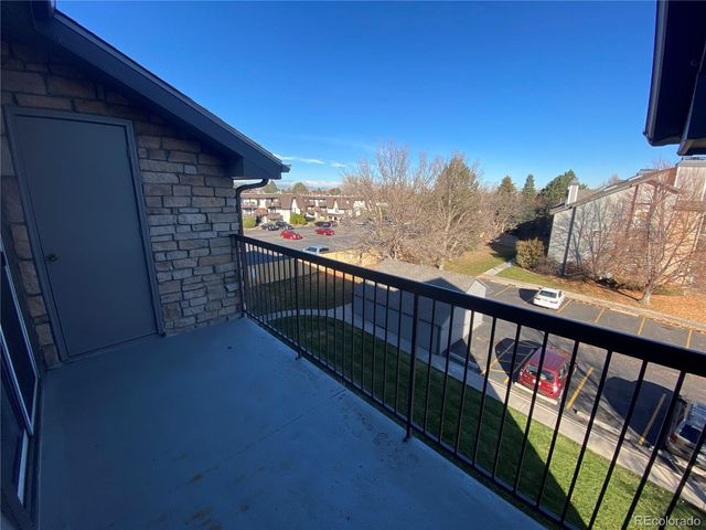 2575 S Syracuse Way H303, Denver, CO 80231