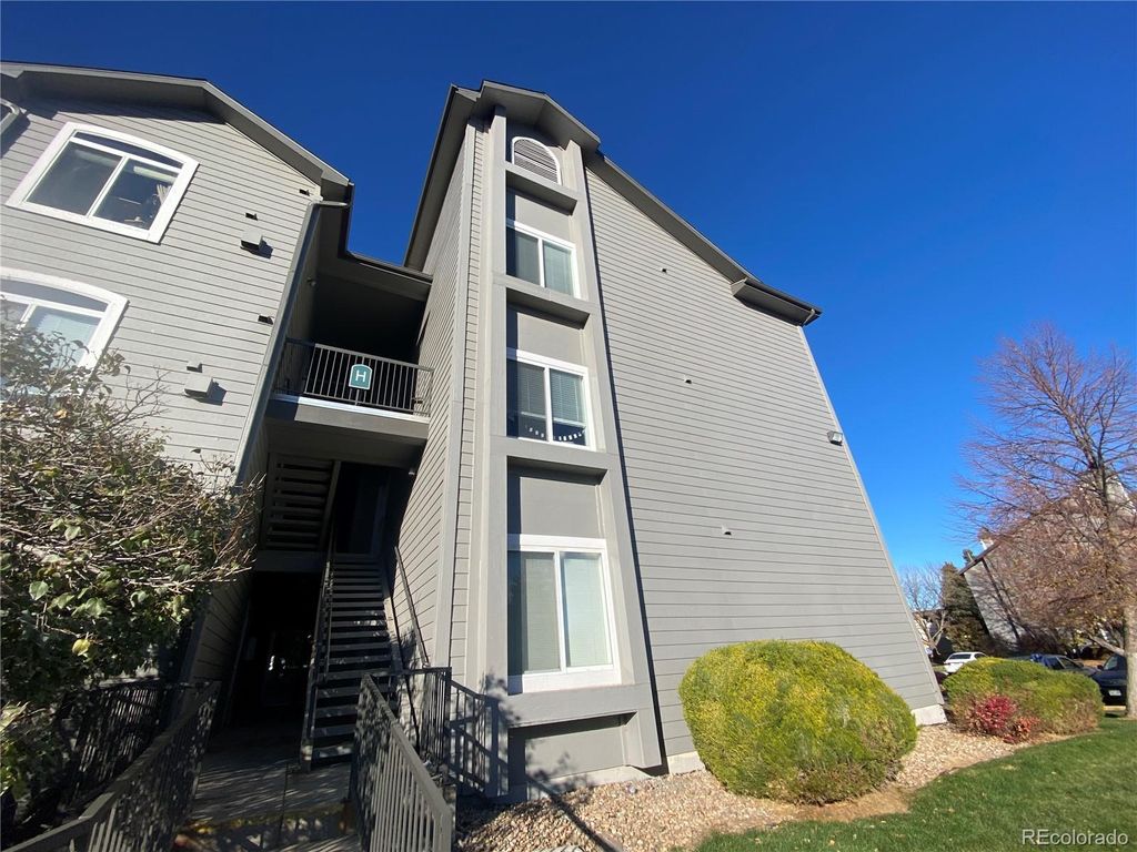 2575 S Syracuse Way H303, Denver, CO 80231