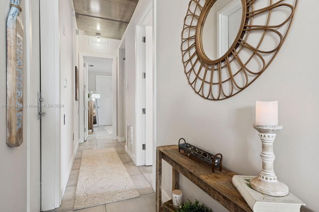 111 SE 2nd Street 201, Delray Beach, FL 33444