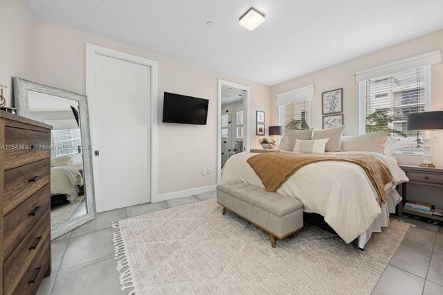 111 SE 2nd Street 201, Delray Beach, FL 33444