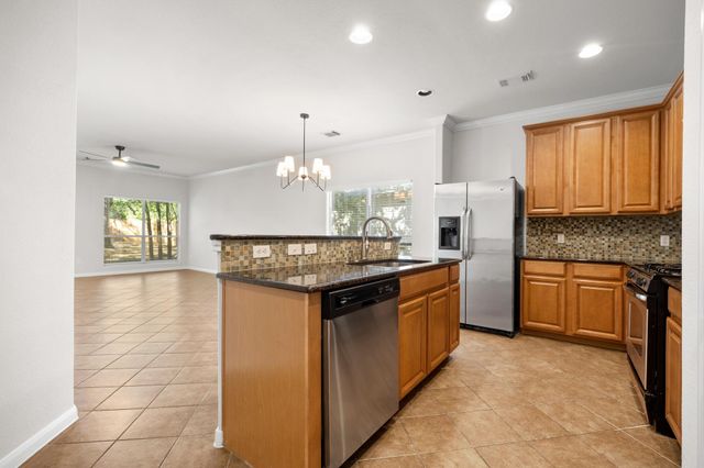 2013 Amur DR, Austin, TX 78745