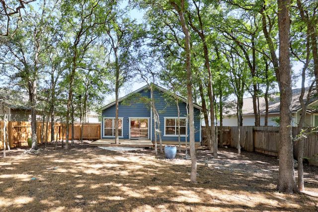 2013 Amur DR, Austin, TX 78745