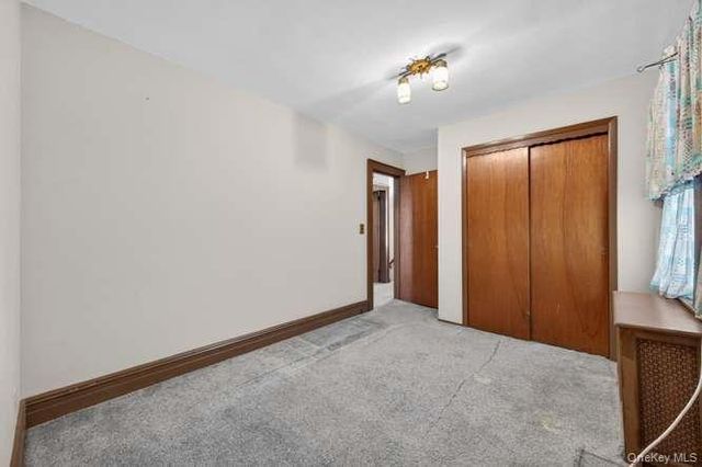 191 Rockaway Parkway, Valley Stream, NY 11580