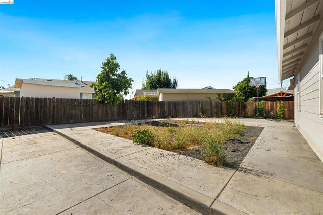 1126 Medanos St, Antioch, CA 94509
