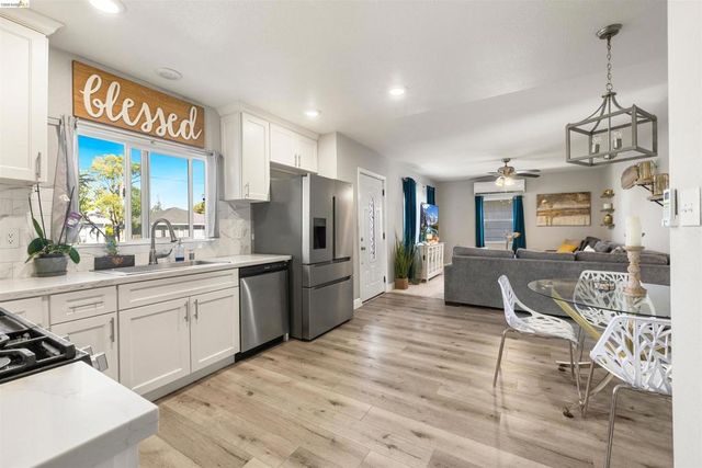 1126 Medanos St, Antioch, CA 94509