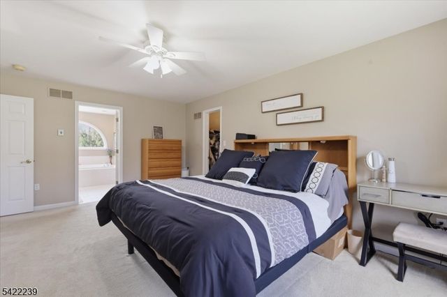 7 Winchester Ave, Mount Olive Twp., NJ 07828