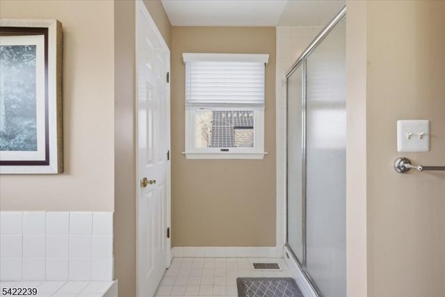 7 Winchester Ave, Mount Olive Twp., NJ 07828