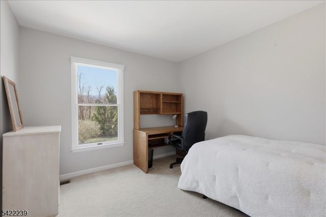 7 Winchester Ave, Mount Olive Twp., NJ 07828