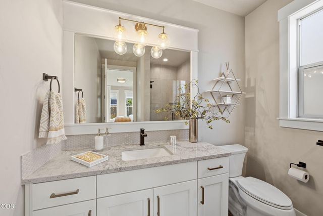 3051 NW Hidden Ridge Drive, Bend, OR 97703