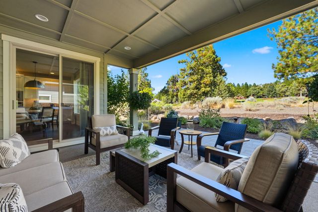 3051 NW Hidden Ridge Drive, Bend, OR 97703