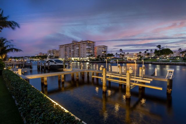 3870 NE 31st Avenue, Lighthouse Point, FL 33064