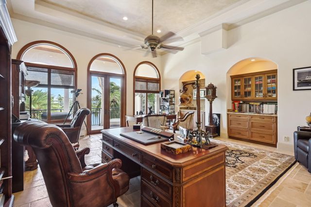 3870 NE 31st Avenue, Lighthouse Point, FL 33064