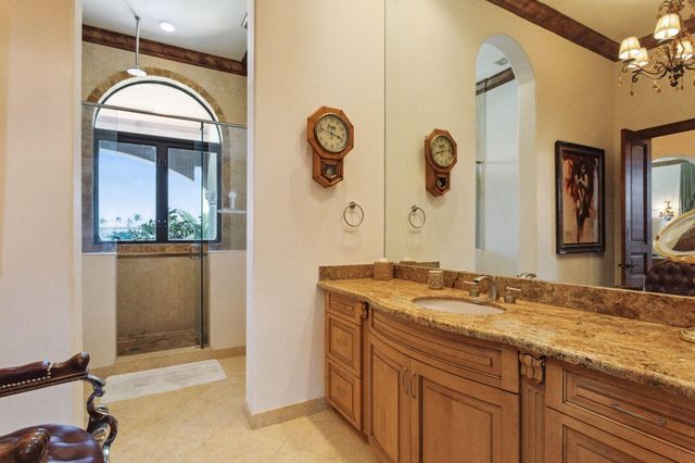 3870 NE 31st Avenue, Lighthouse Point, FL 33064